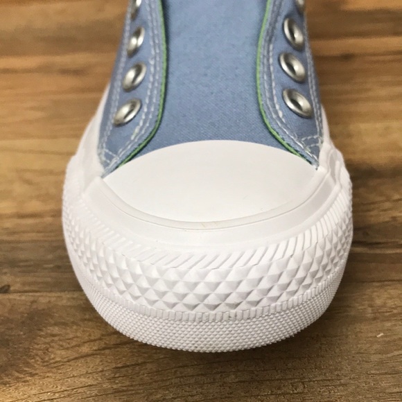 CONVERSE SLIP ON BRAND NEW - Picture 7 of 16